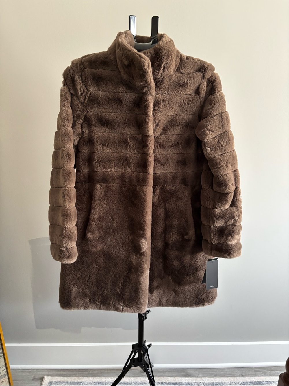 Jones New York Plush Faux Fur Teddy Coat in Brown